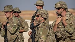 صورة أرشيفية لجنود أمريكيين في قاعدة عسكرية لهم في مكان مجهول شمال شرق سوريا 11 نوفمبر 2019.