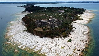 A view of the peninsula of Sirmione, Italy