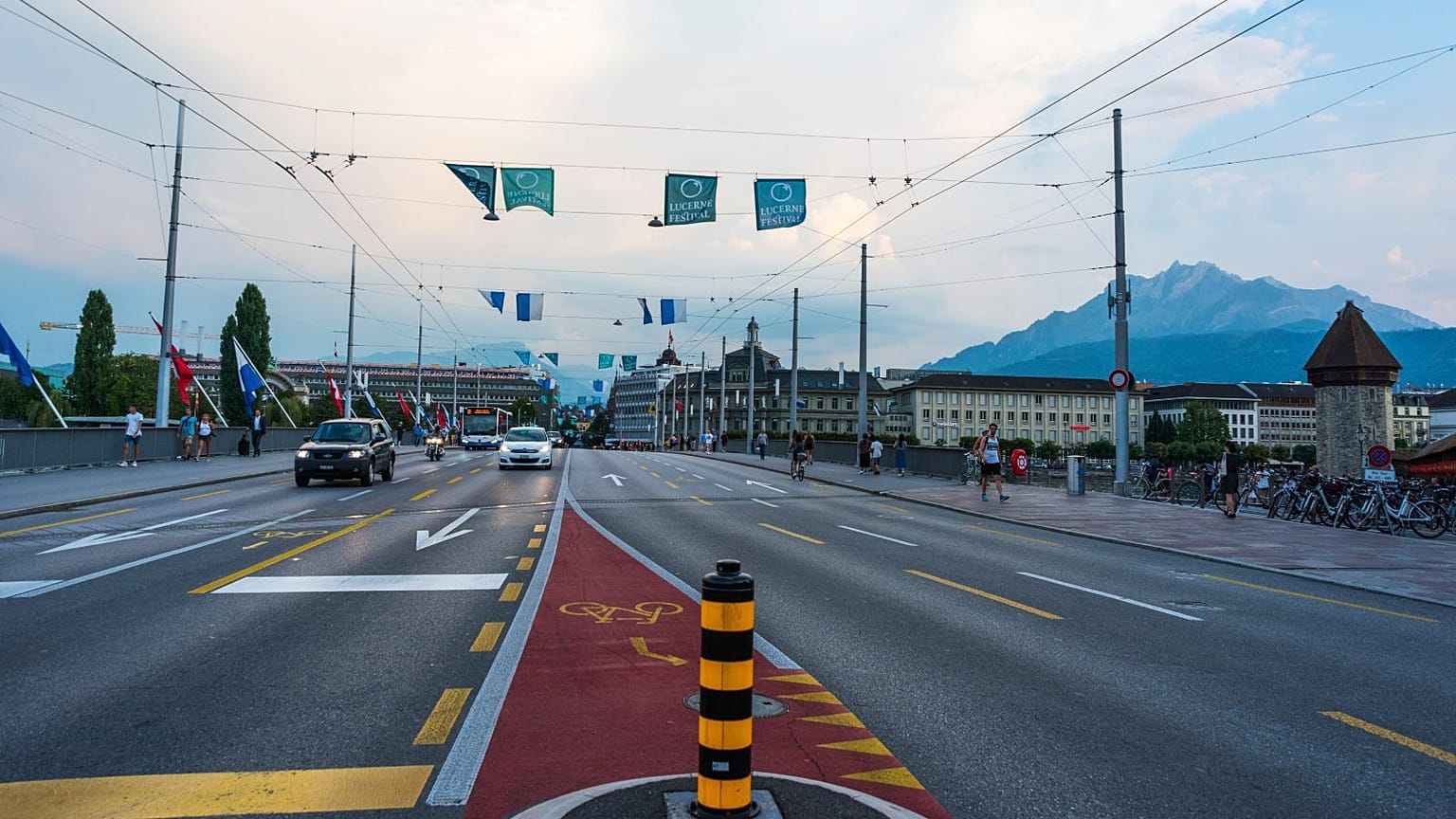 More people are reportedly driving their cars from Geneva to France to take advantage of cheaper fuel.