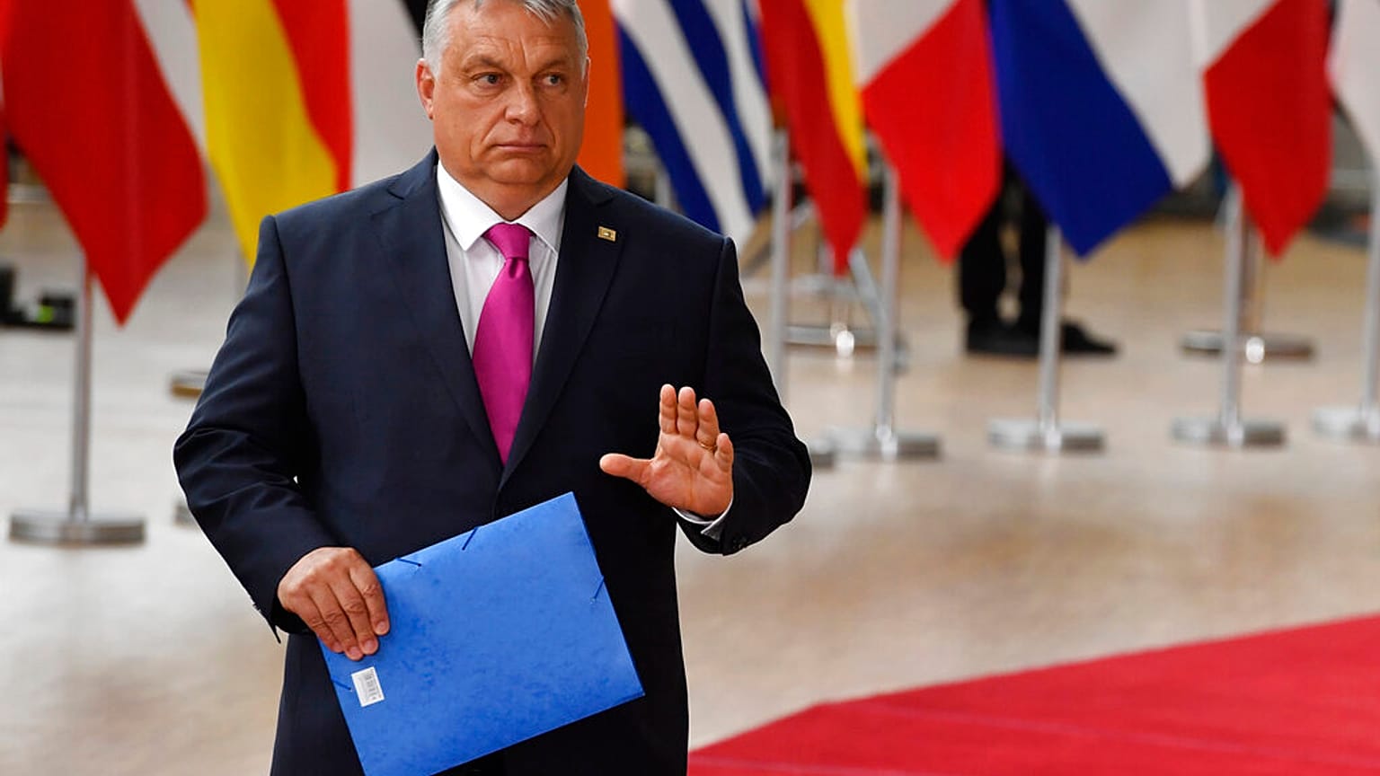 Orbán Viktor az egyik uniós csúcstalálkozóra érkezve