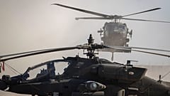 CENTCOM kuvvetleri bölgedeki İran destekli militanlara AH-64 Apache helikopterleri, AC-130 silahlı helikopterler ve M777 toplar ile saldırı düzenledi