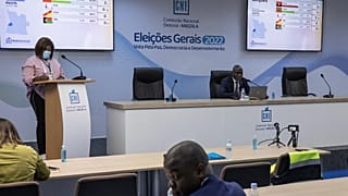 Conferência de imprensa da Comissão Nacional Eleitoral