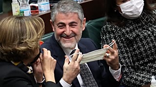 وزير المالية التركي نور الدين نباتي (أرشيف) 