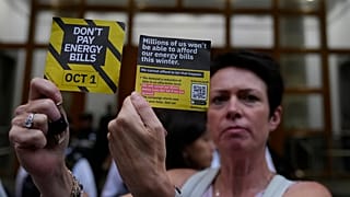 Manifestation contre l'augmentation des tarifs de l'énergie, devant l'Ofgem (régulateur de l'énergie), Londres, le 26 août 2022