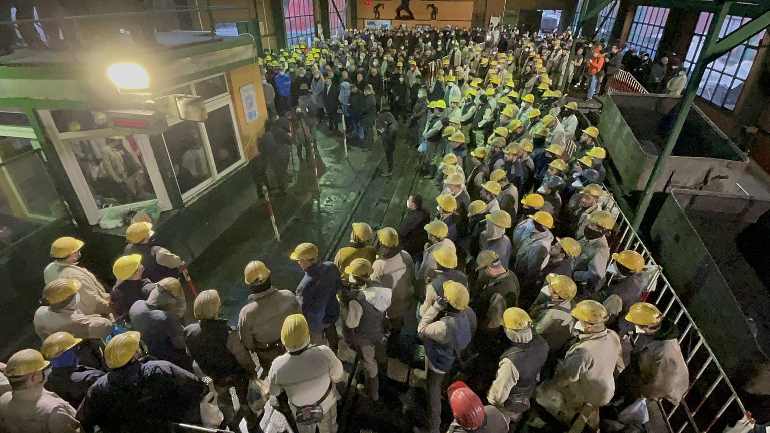 Zonguldak'taki grizu faciasında hayatını kaybedenler anıldı (arşiv)