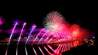 Fuegos artificiales en Budapest, Hungría