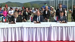 Defence ministers sign protection agreement