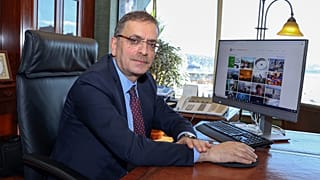 Eski SPK Başkanı Ali Fuat Taşkesenlioğlu (arşiv)