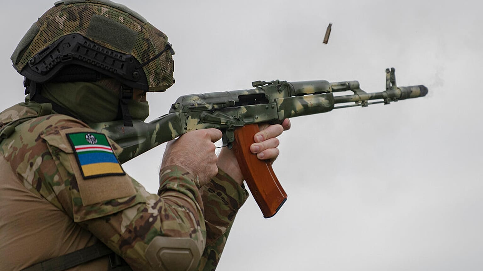 A volunteer soldier attends a training outside Kyiv, Ukraine, Saturday, Aug. 27, 2022.