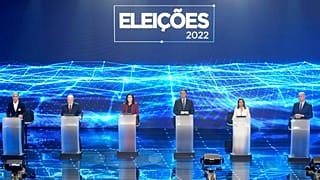 A hat jelölt és a műsorvezető a brazil elnökjelöltek televíziós vitájában