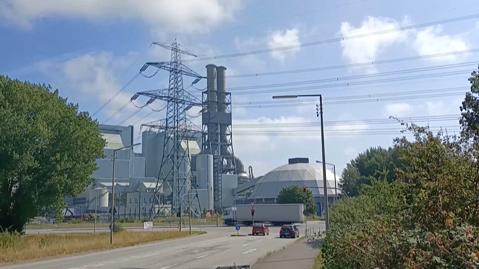 Das Steinkohlekraftwerk Moorburg im Hamburger Hafen