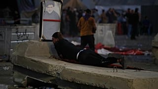 أنصار رجل الدين الشيعي العراقي مقتدى الصدر يتظاهرون في العاصمة بغداد. 29 آب 2022.