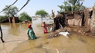 Hilflose und traumatisierte Menschen in der Provinz Sindh an diesem Dienstag