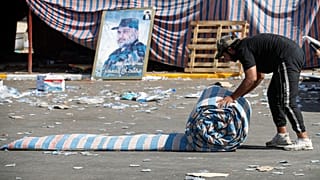 اتباع الصدر يرفعون الخيم من داخل المنطقة الخضراء 30/08/2022