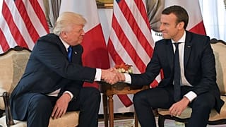 Donald Trump ve Emmanuel Macron