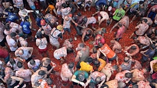 Die Tomatina fand wieder in Spanien nach zweijähriger Pandemie-Pause statt.