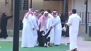 A botrányt keltett videó egyik képkockája
