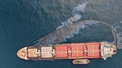 Ölteppich vor Gibraltar