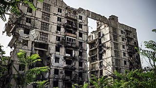 Εικόνα καταστροφής στη Μαριούπολη