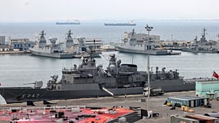 الفرقاطة التركية التابعة للبحرية التركية "تي سي جي كمال ريس" (F-247)  ترسو في ميناء حيفا خلال مناورات بحرية لحلف شمال الأطلسي. 2022/09/03