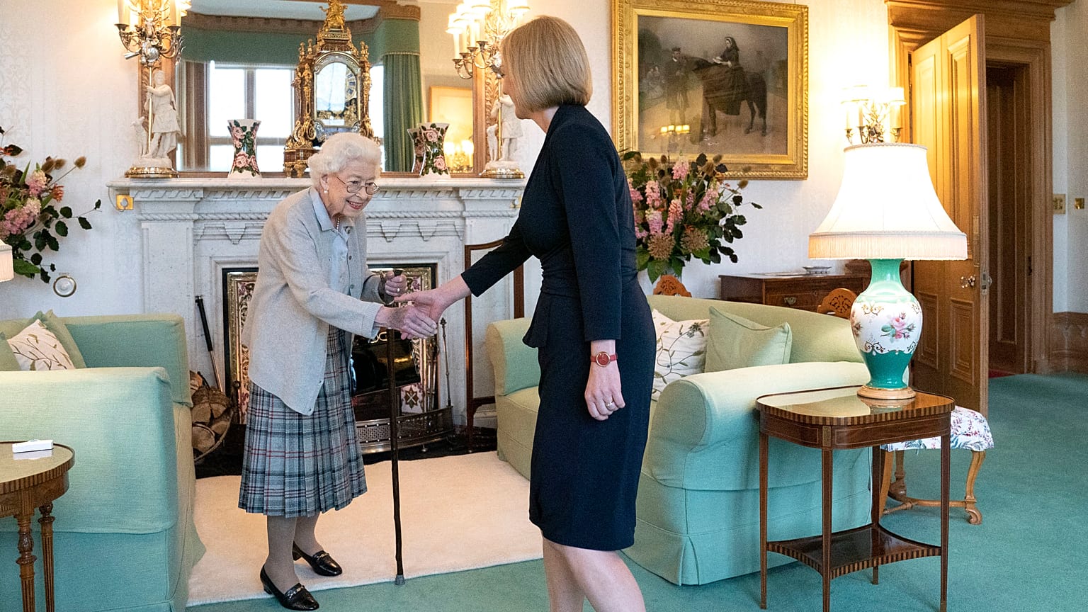 Ricevuta dalla Regina a Balmoral, Liz Truss è stata ufficialmente nominata primo ministro britannico