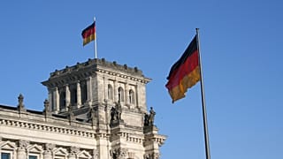 There are around 1.74 million vacant job positions across Germany with skilled workers in high demand. 