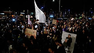 Amnistía Internacional dijo que "la experiencia demuestra que hoy en día México es más peligroso que hace 16 años cuando se decidió que militares salieran a las calles"