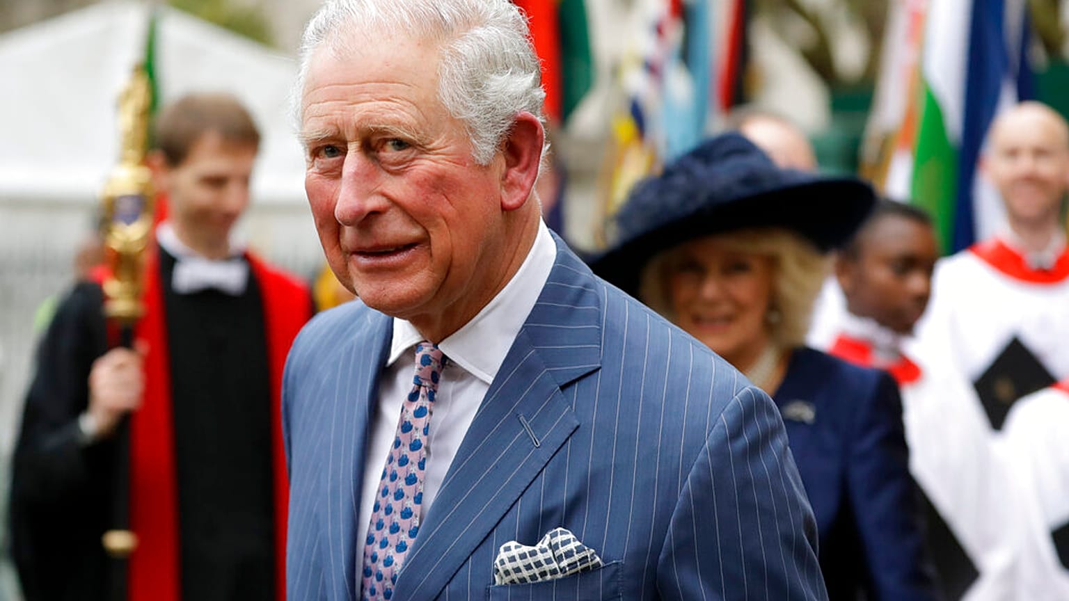 Kraliçe 2. Elizabeth'in ölümünün ardından 73 yaşındaki oğlu Charles tahta geçti