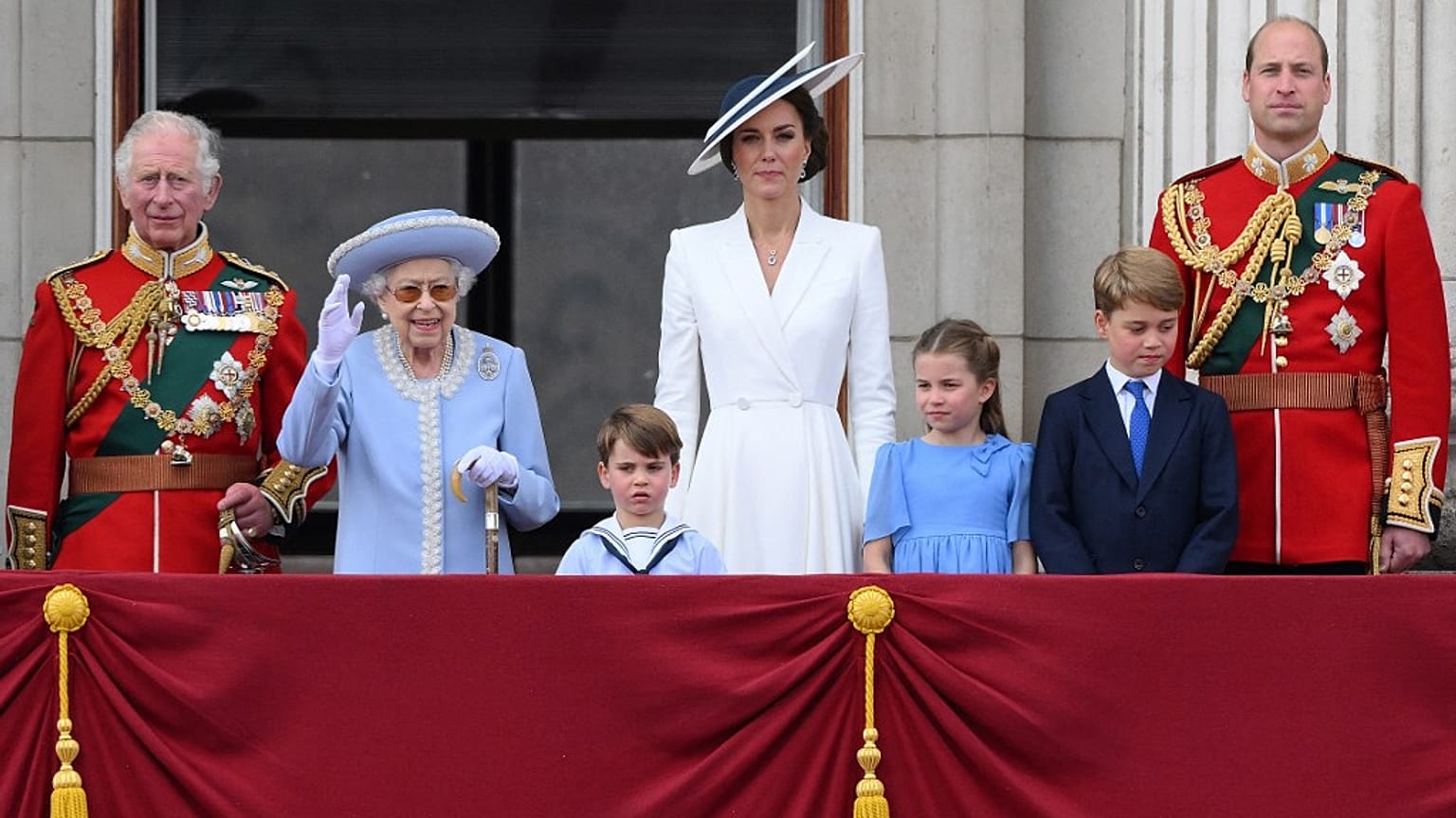 Kraliçe Elizabeth