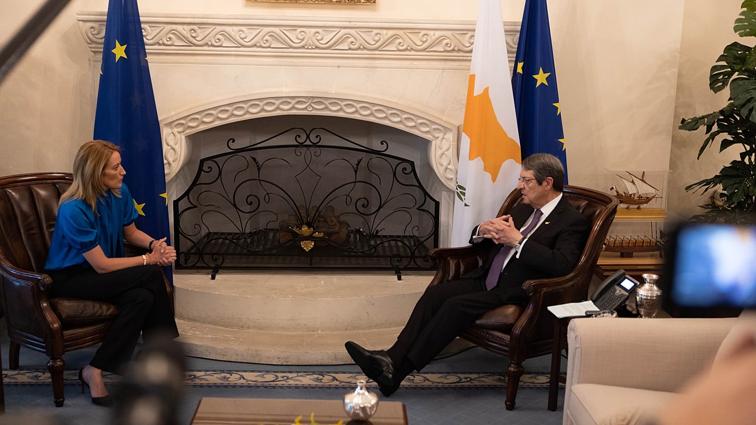 Ρομπέρτα Μέτσολα και Νίκος Αναστασιάδης