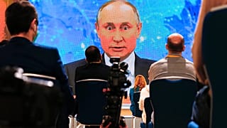 В Кремле пока не отреагировали на публичное обращение петербургских депутатов к Госдуме РФ