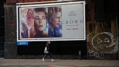 Netflix'in The Croen adlı dizisi Kraliçe II. Elizabeth'in hayatının çeşitli dönemlerini konu alıyor