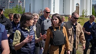 Φωτογραφία Αρχείου από την προηγούμενη επίσκεψη της Αναλένα Μπέρμποκ στην Ουκρανία
