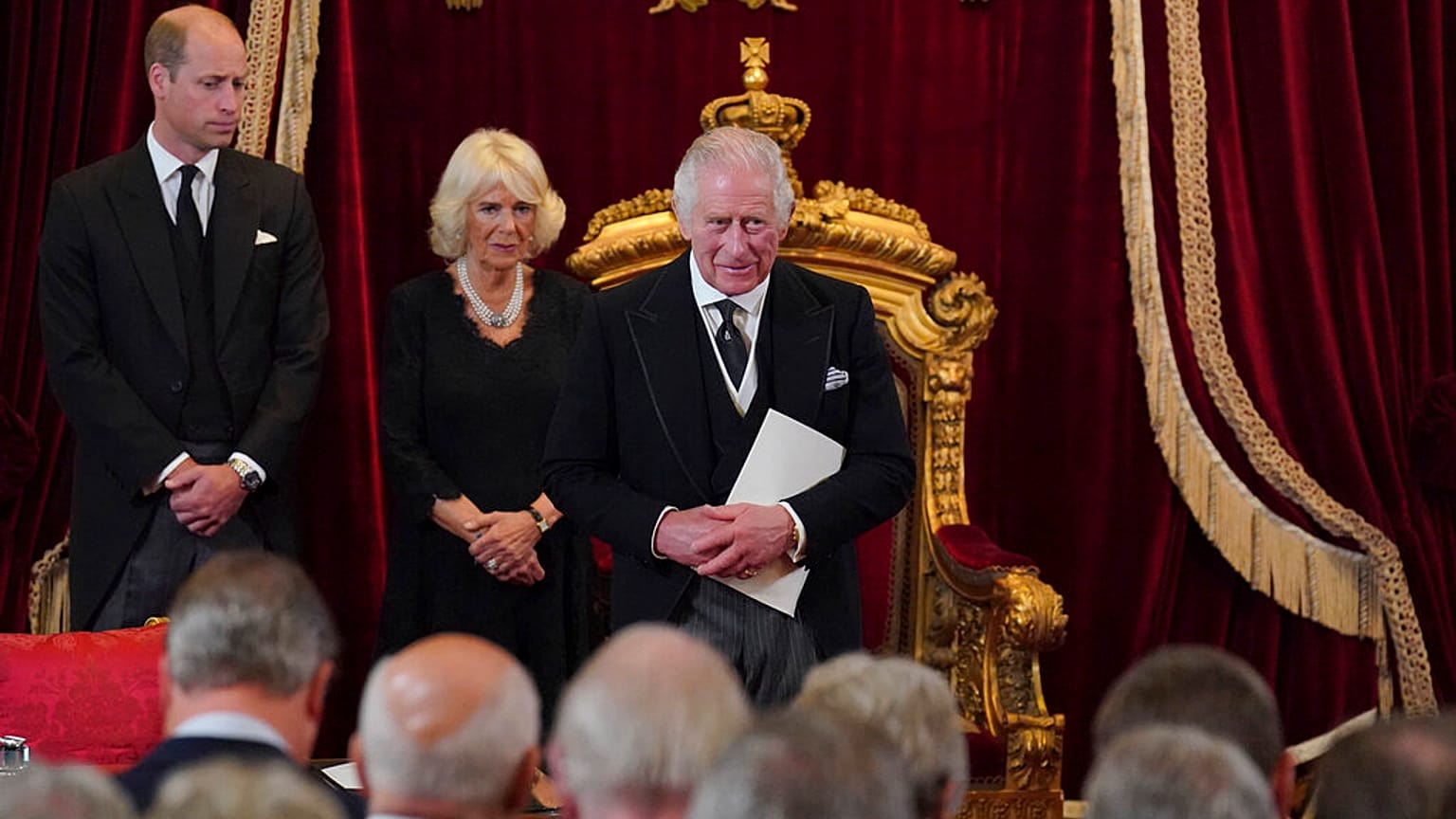 König Charles III mit Queen consort Camilla