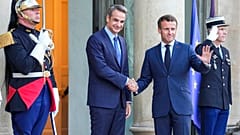 Εμανουέλ Μακρόν και Κυριάκος Μητσοτάκης