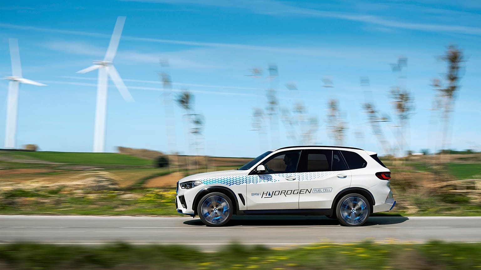 Прототип автомобиля BMW iX5.