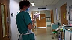Viele Untersuchungen und Behandlungen werden wegen der Beerdigung der Queen abgesagt
