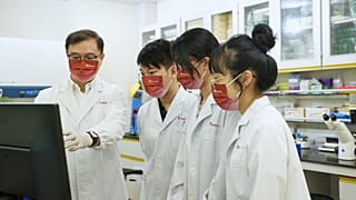 A sinergia entre empresas e universidades no Parque Científico de Hong Kong