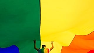 Arşiv: LGBT yürüyüşü