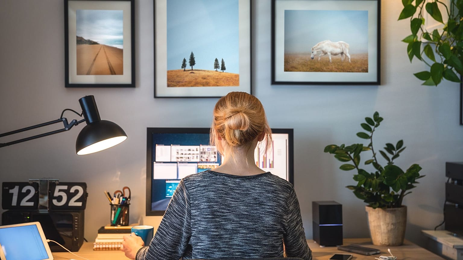 Around one-quarter of workers globally would quit or start looking for another job if they were told to return to the workplace five days a week