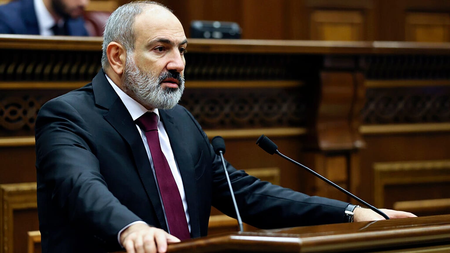 Ermenistan Başbakanı Paşinyan, Azeri güçlerle çatışmalarda 105 Ermeni askerinin öldüğünü açıkladı