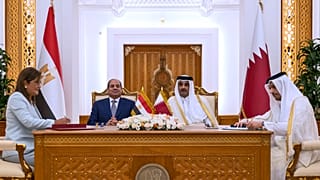 الرئيس المصري عبد الفتاح السيسي مع أمير قطر الشيخ تميم بن حمد آل ثاني - الدوحة. 21022/09/13