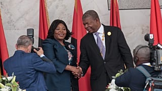 Esperança Costa e João Lourenço, vice-presidente e presidente de Angola