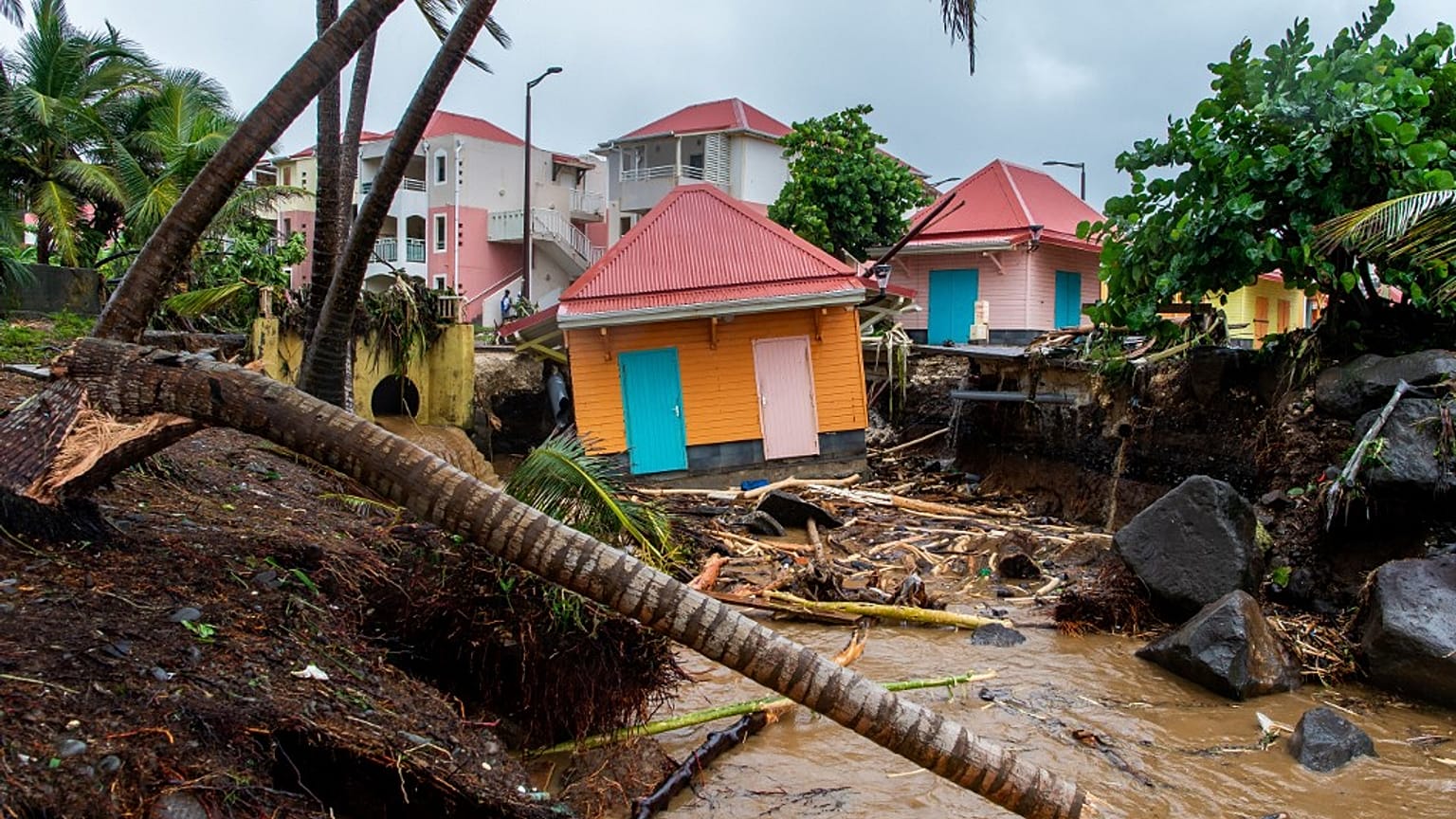 Dégâts dû à la tempête Fiona à Capesterre-Belle-Eau, sur l'île française de la Guadeloupe, 17/09/2022. 