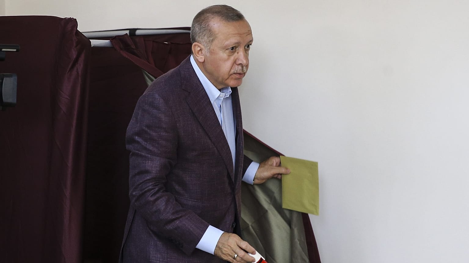  AK Parti seçim ekonomisi adı altında enflasyona karşı bazı açılımlara giderse seçimden sonra nasıl bir Türkiye ekonomisi ortaya çıkar?