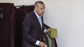  AK Parti seçim ekonomisi adı altında enflasyona karşı bazı açılımlara giderse seçimden sonra nasıl bir Türkiye ekonomisi ortaya çıkar?