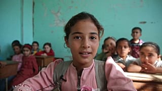 طالبة سورية بمدرسة الفريكة