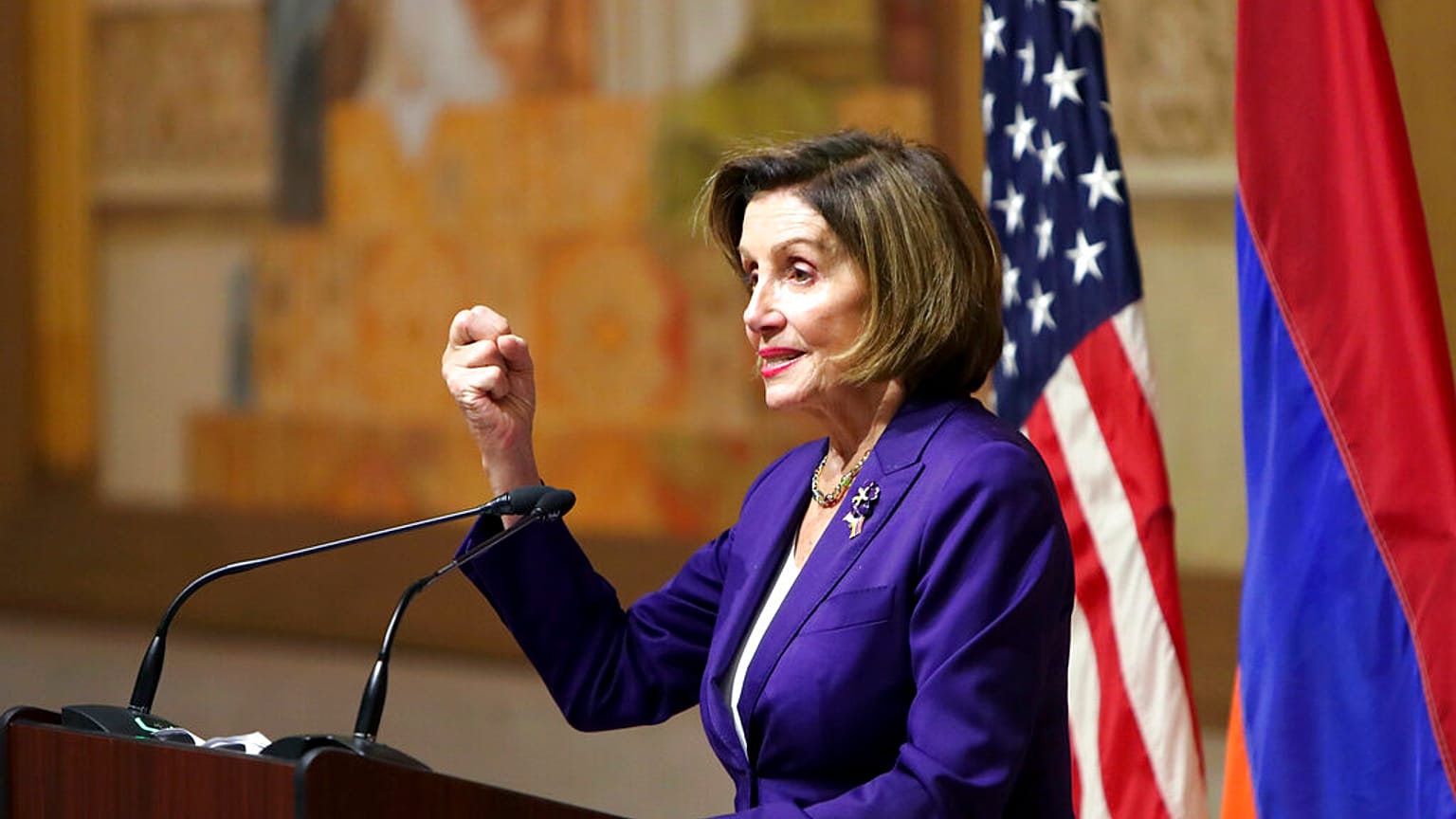 Nancy Pelosi amerikai házelnök Örményországban 2022. szeptember 18-án