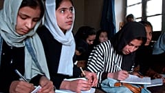 Afganistan'da kız çocuklarının eğitimi