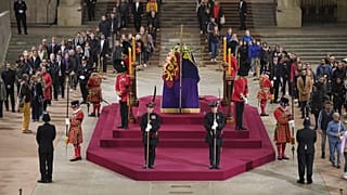 II.Elizabeth'in cenaze töreni
